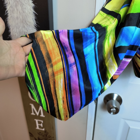 Ashro Rainbow Cropped Open Front Bell Sleeve Blazer Jacket 26 - Picture 3 of 7